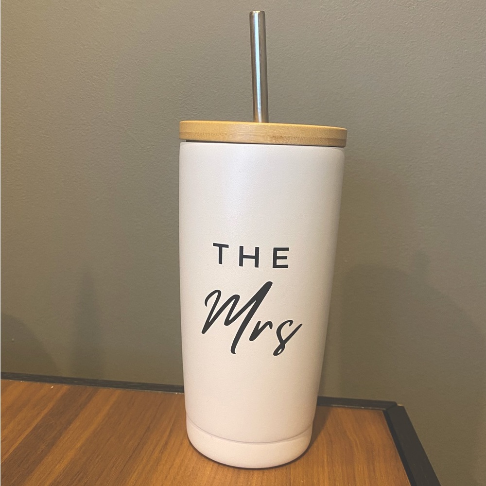 The Mrs 💍 👰🏼‍♀️ Insulated Cup